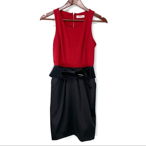 As U Wish Red & Black Exposed Zipper Back Belted Dress With Pockets Size Small - Picture 1 of 15